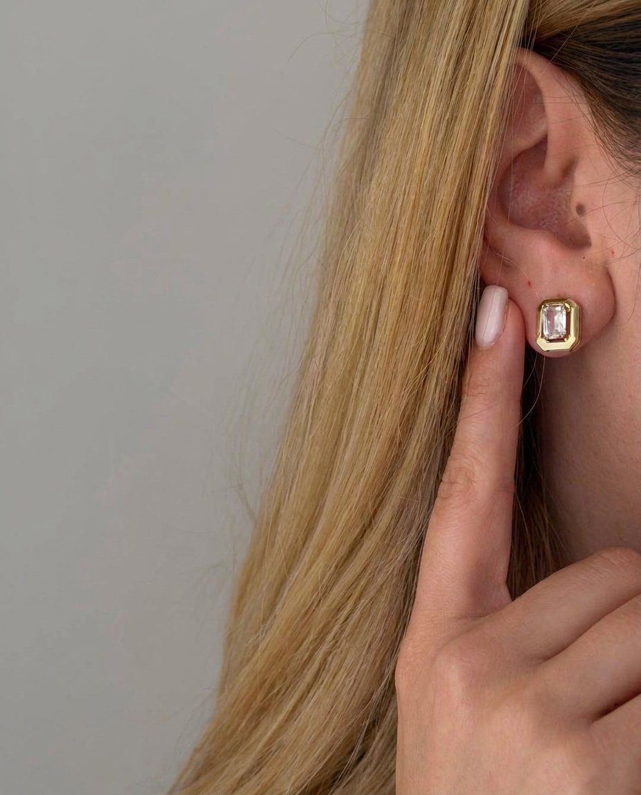 Vera Studs