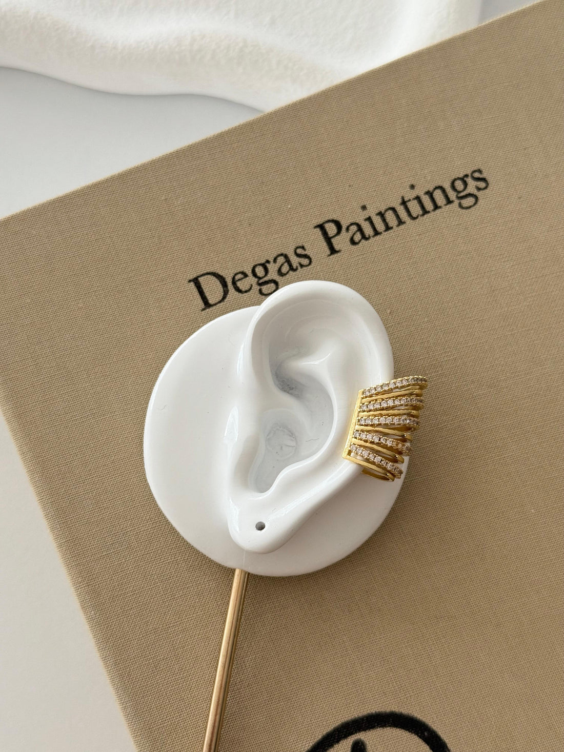 Tia Ear Cuff