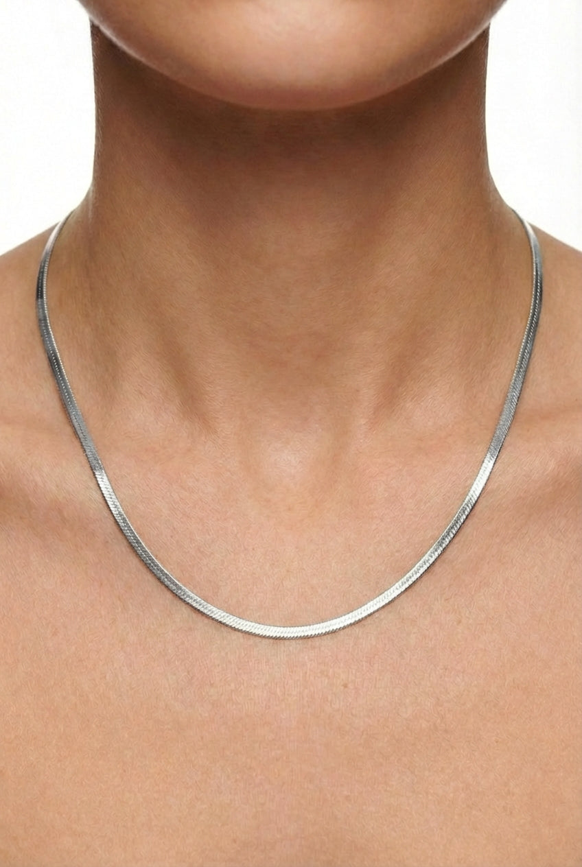 Thin Snake Necklace