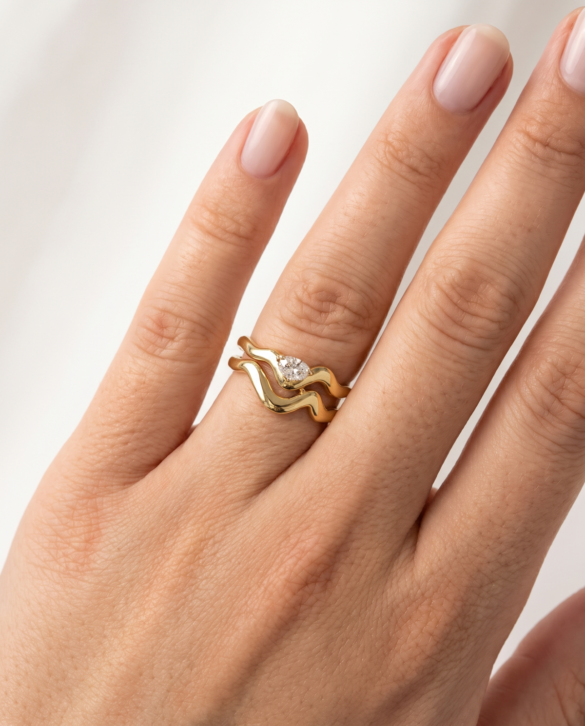 Paloma Ring worn on hand